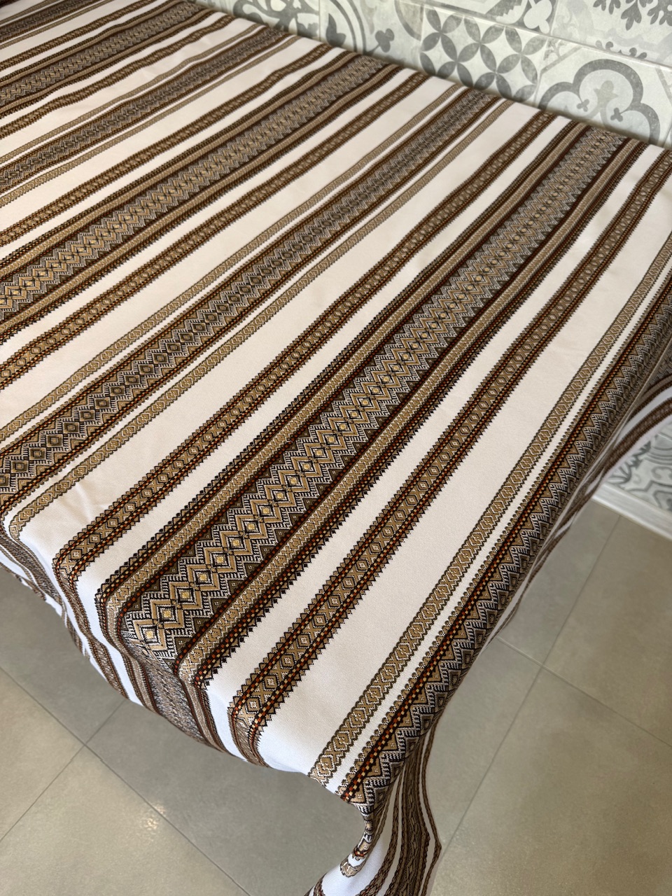 Скатерть вышитая Дарья 220*150 см